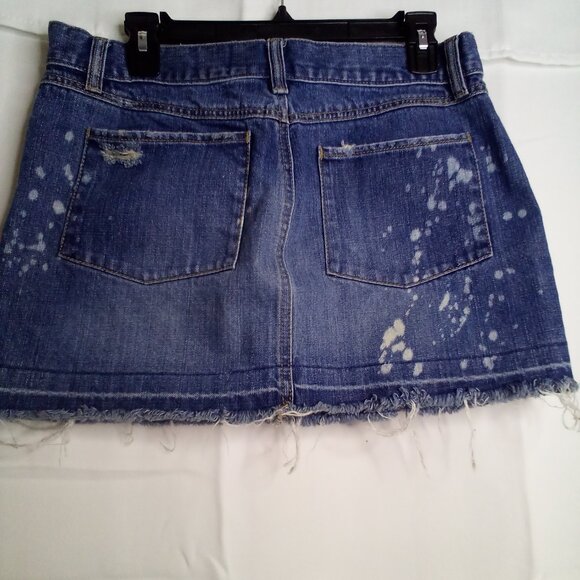 Old Navy Skirt Women 8 Denim Short Distressed Raw Hem Blue - Picture 15 of 15